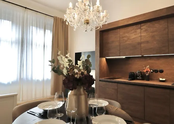 Apartma Juliana 1905 شقة *